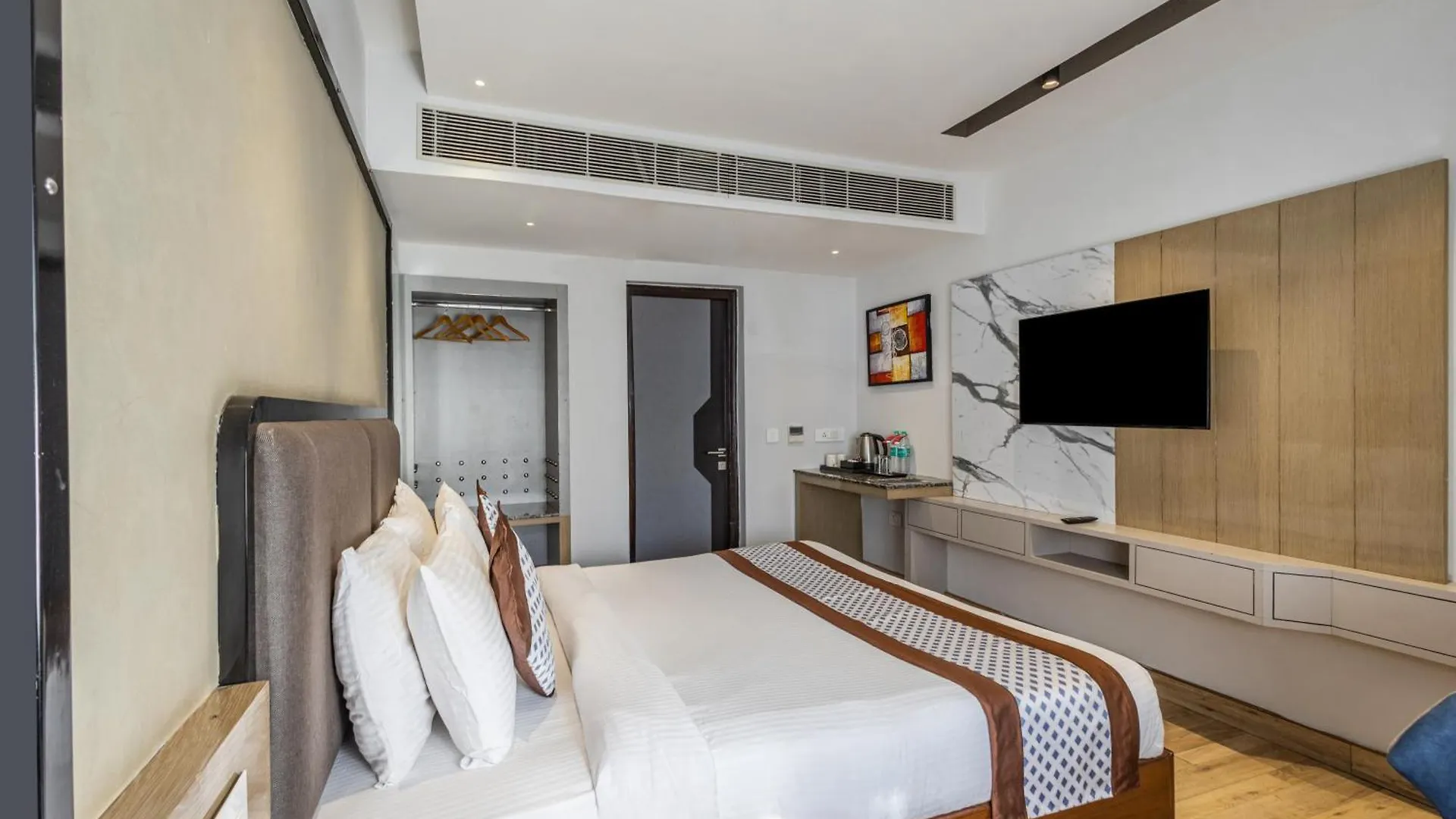 Sterling Legacy Shimla Hotel India